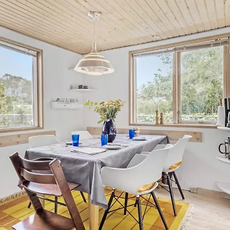 3 Bedroom In *